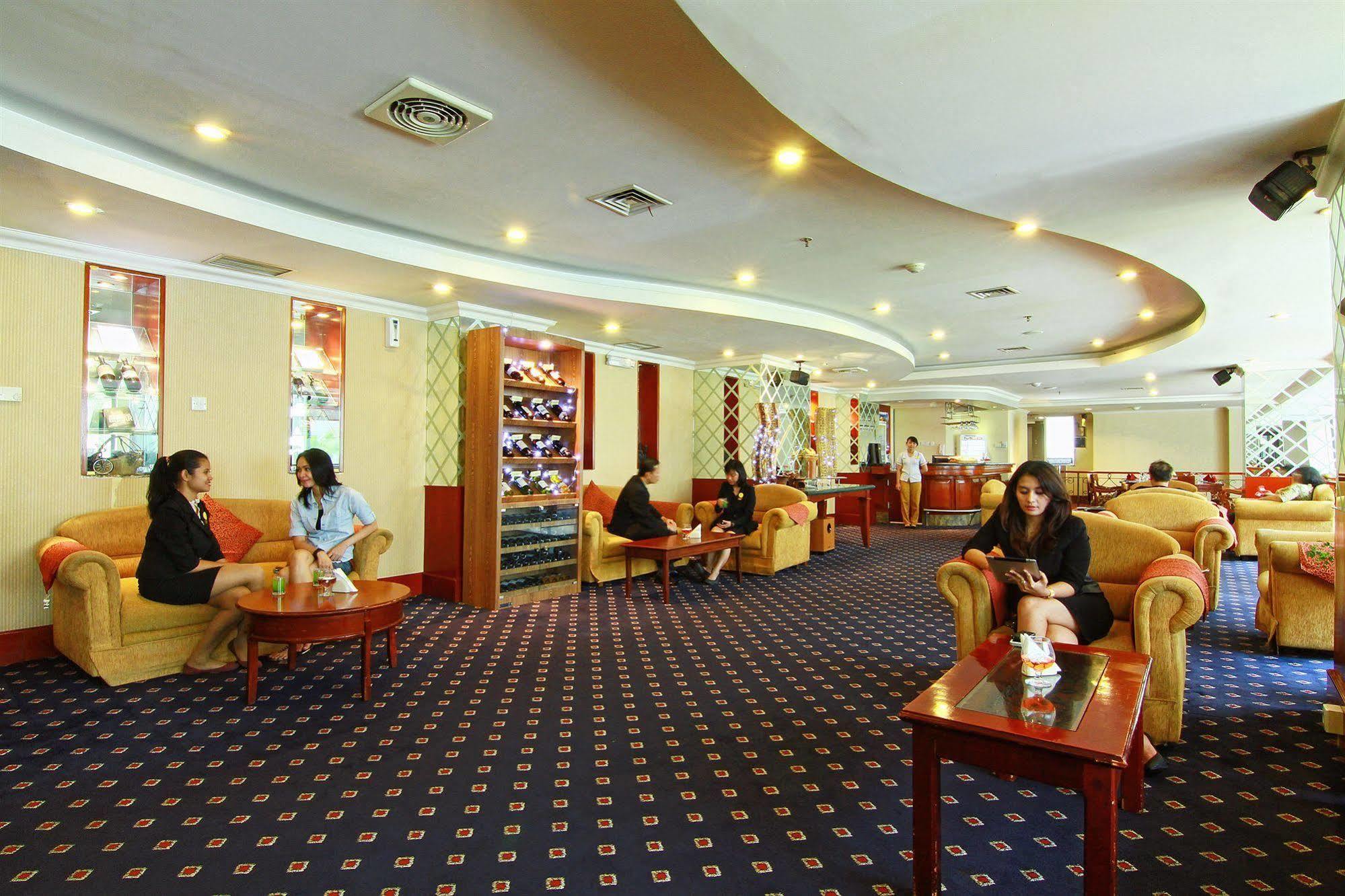 Grand Arkenso Park View Hotel Semarang Eksteriør billede