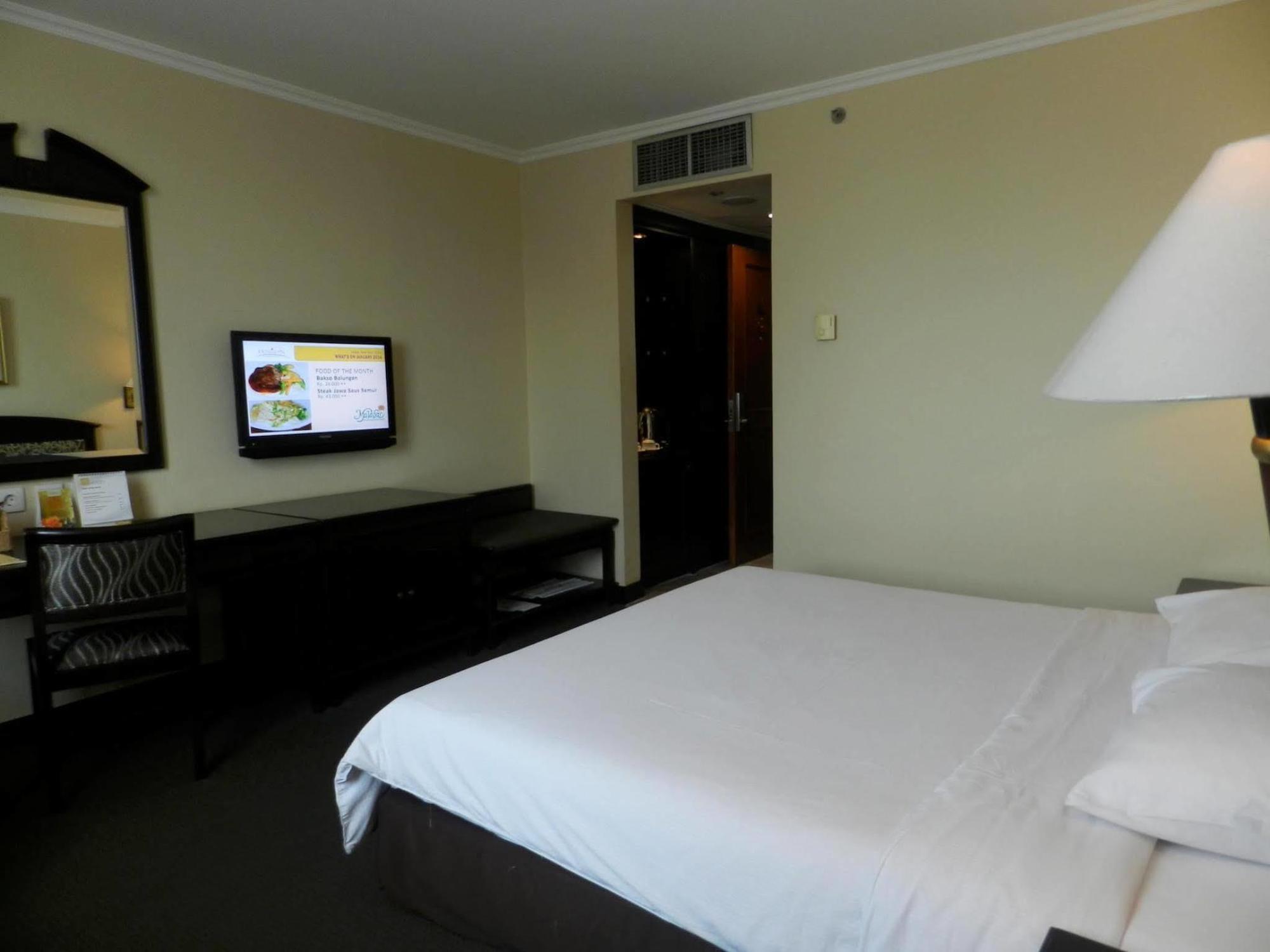 Grand Arkenso Park View Hotel Semarang Eksteriør billede